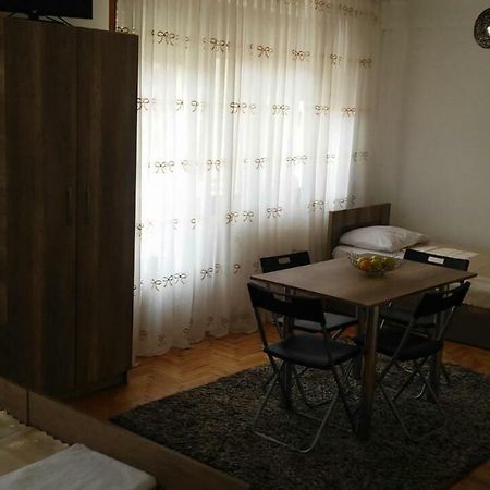 Apartments Струга Екстериор снимка