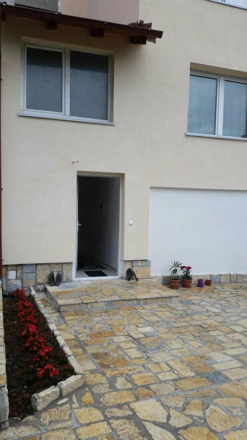 Apartments Струга Екстериор снимка