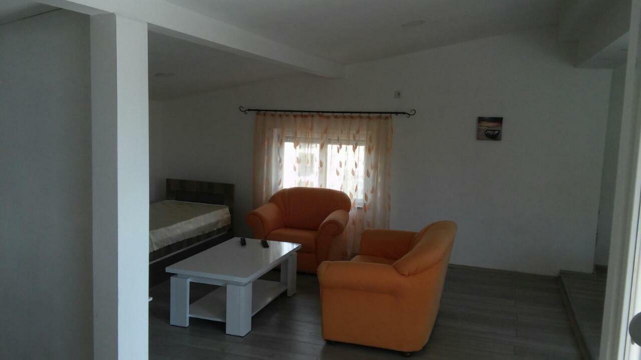 Apartments Струга Екстериор снимка