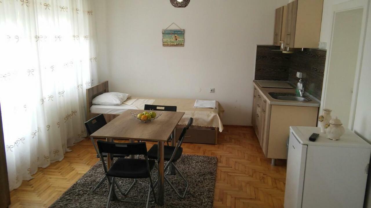 Apartments Струга Екстериор снимка