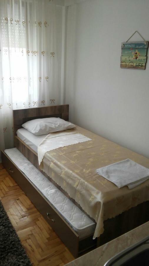 Apartments Струга Екстериор снимка